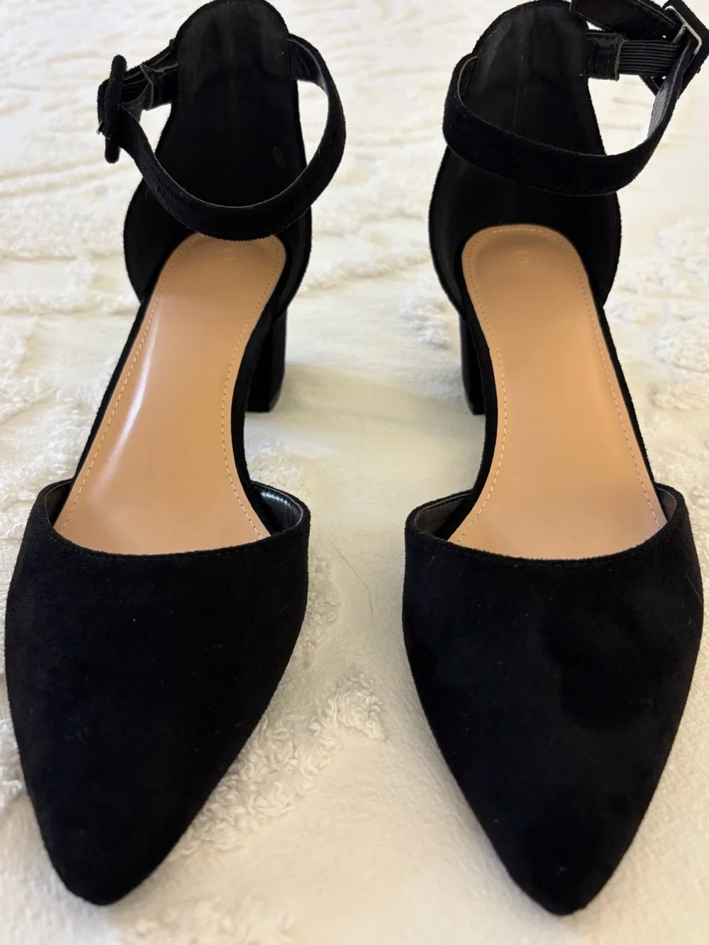 Classic Black Faux Suede Pointed Toe D'Orsay Block Heel Ankle Strap Pumps sz 8.5
